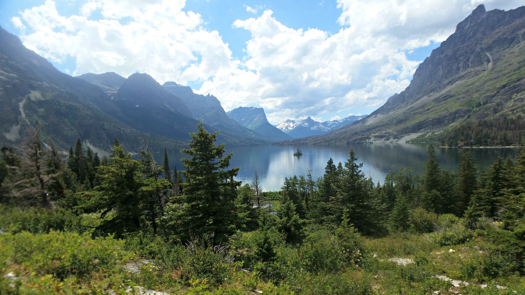 St Mary Lake in Glacier Park, Montana
